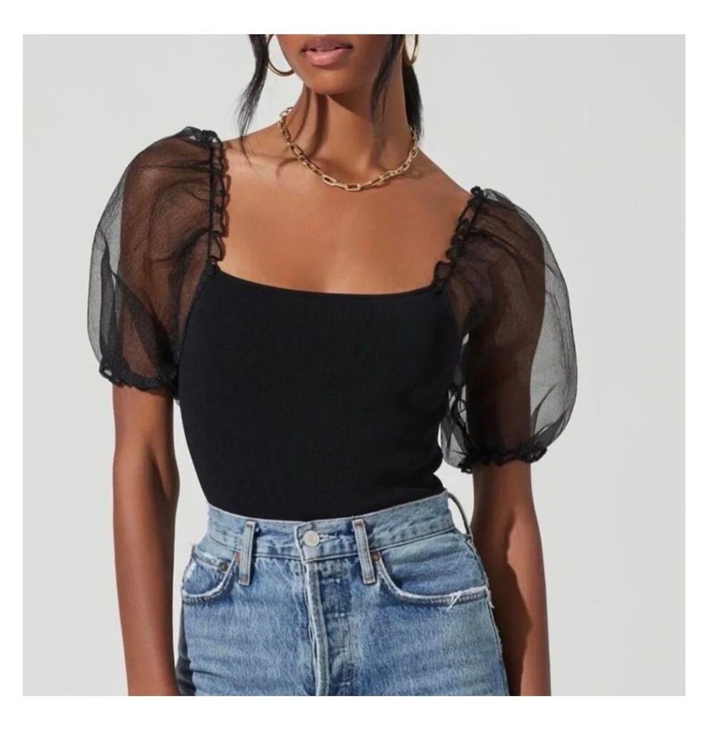 ASTR The Label Darling Knit Bodysuit with Sheer Puff Sleeves Size M
